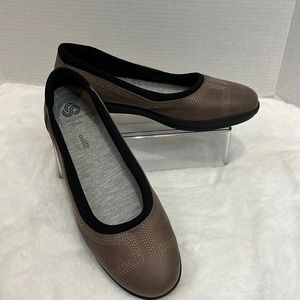 CLARK’S cloud steppers size 9 W